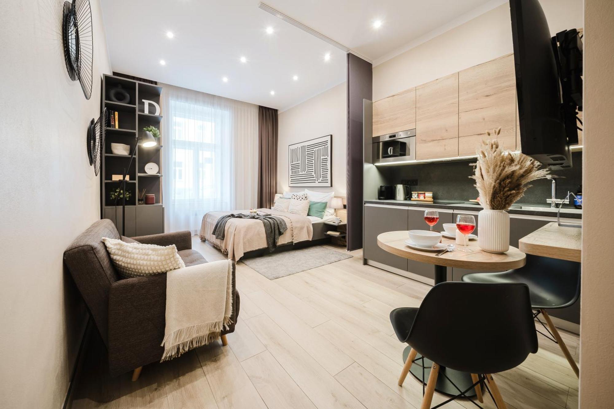 Days - Modern - 7 Min Wenceslas Square Appartement